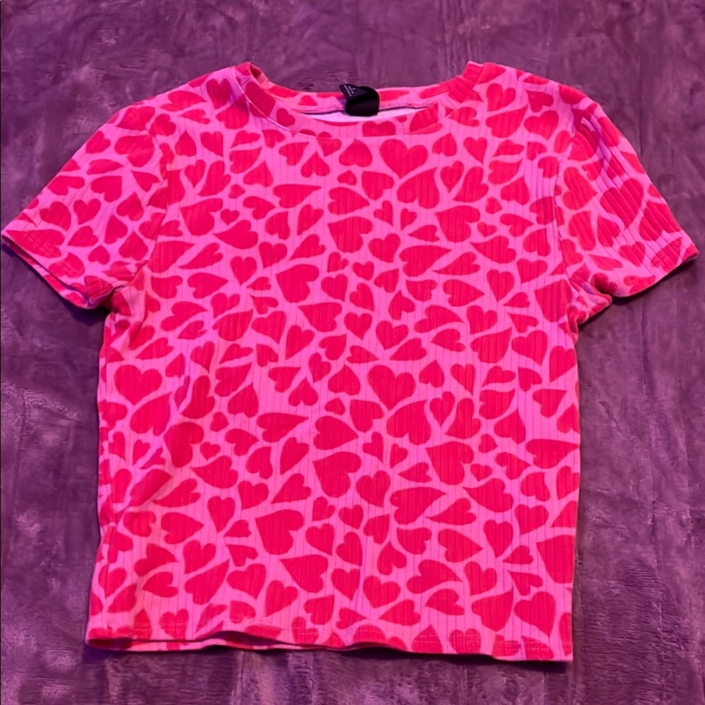 Pink Heart Patterned T-Shirt